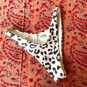 Aerie XS cheeky leopard print bikini bottom